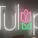 Tulip Neon Sign, Floral LED Wall Light, Pink Green Neon Flex Tulip Decor, Plug-In Neon Sign for Bedroom, Living Room, Shop, Party, Wedding, Bar, Gaming Room, Home Decor, Custom Style Neon 1